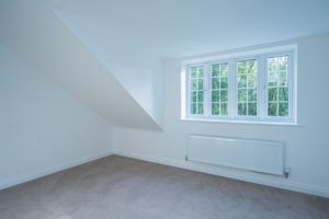 Photo 32- click for photo gallery